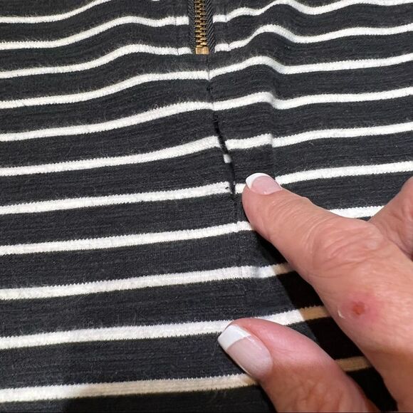 J.Crew Black Mini Dress with white stripes Stretchy Sleeveless  size 0 - Picture 10 of 10